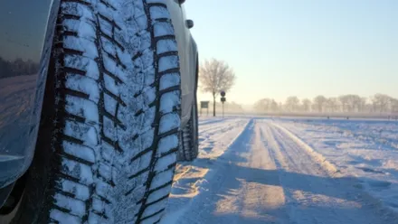 Mietwagen mit Winterreifen buchen - Informationen von Sunny Cars