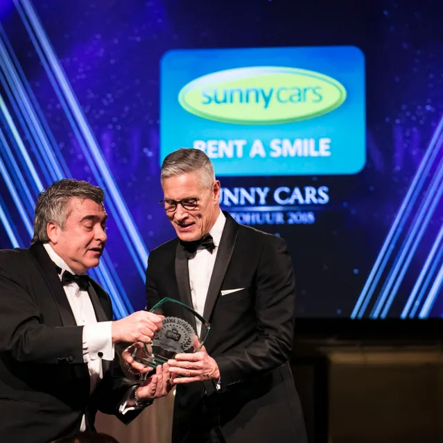 Sunny Cars wint Vakantie Award 2018 voor beste autoverhuurder
